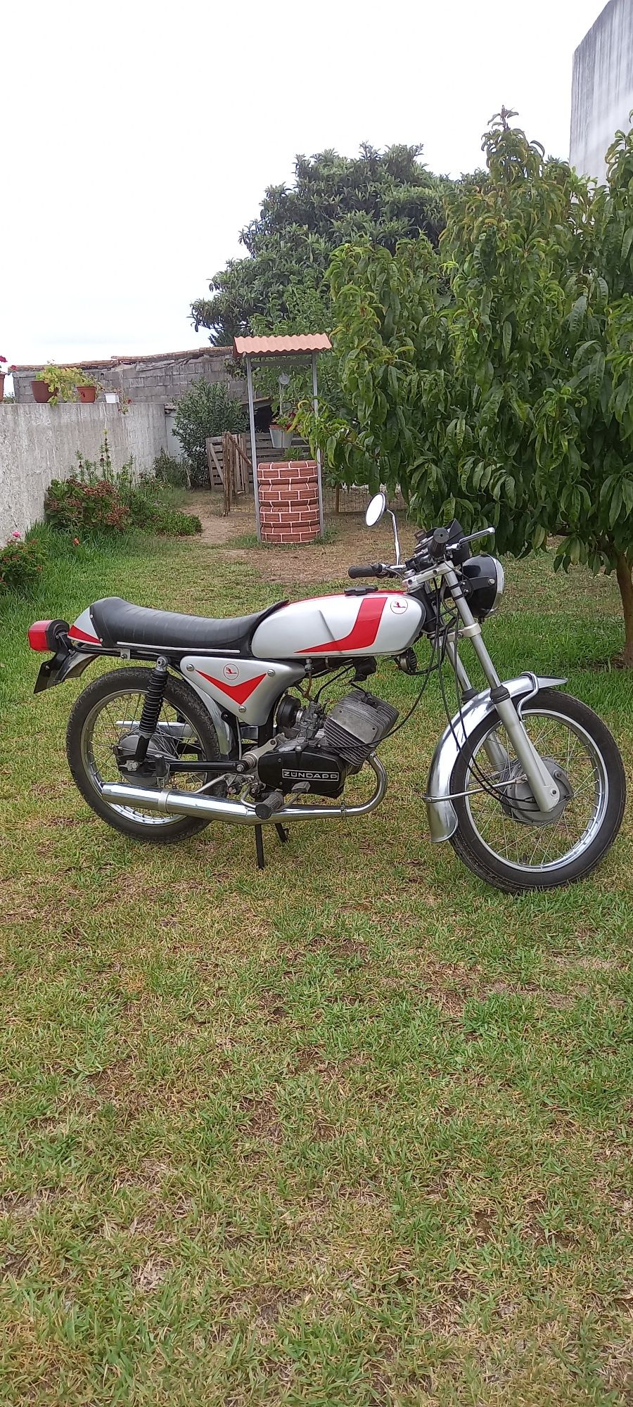 Famel zundapp F15 Águia