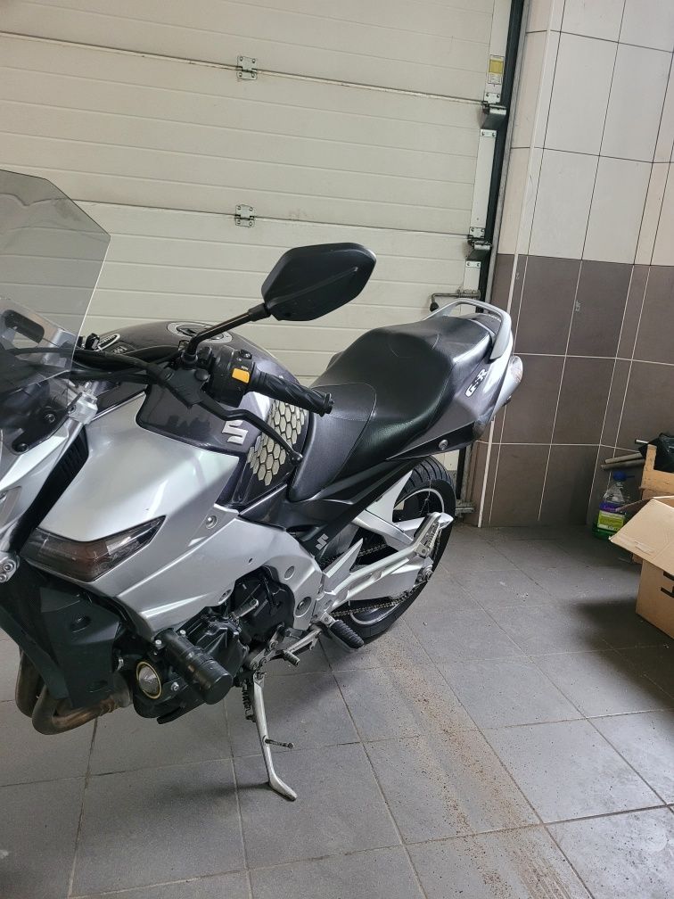 Suzuki GSR 600 2006