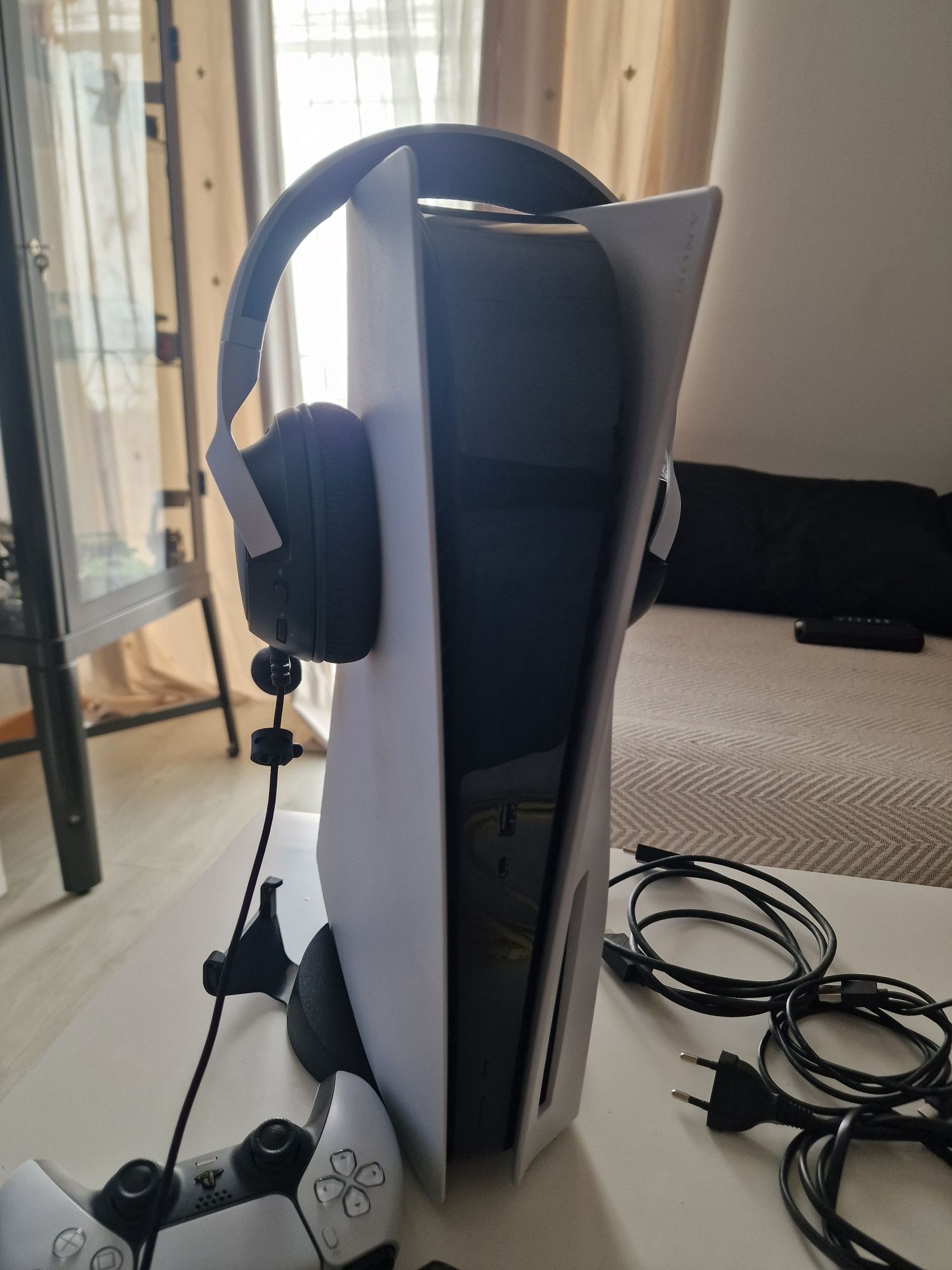 Playstation 5 + monitor LG + Headphones razer