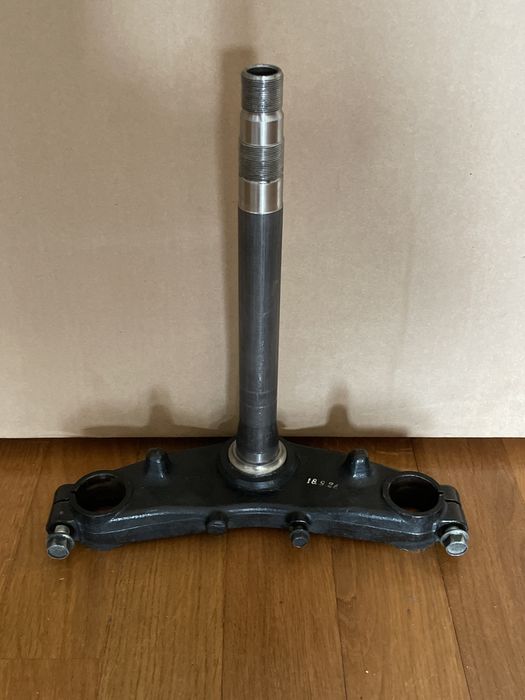 T suspensao Xmax 250, 300 ou 400 ,mesa direcao e banco Vision - Yamaha