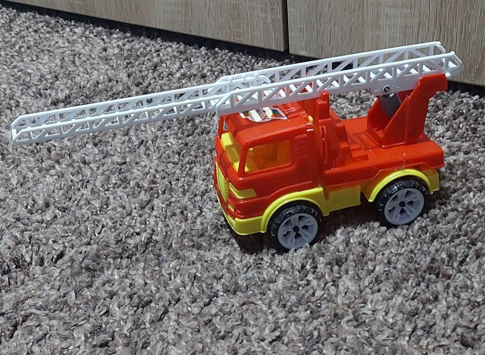 Автомобілі різні