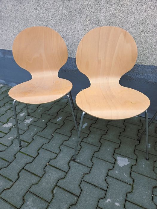 Mocne i solidne krzesła