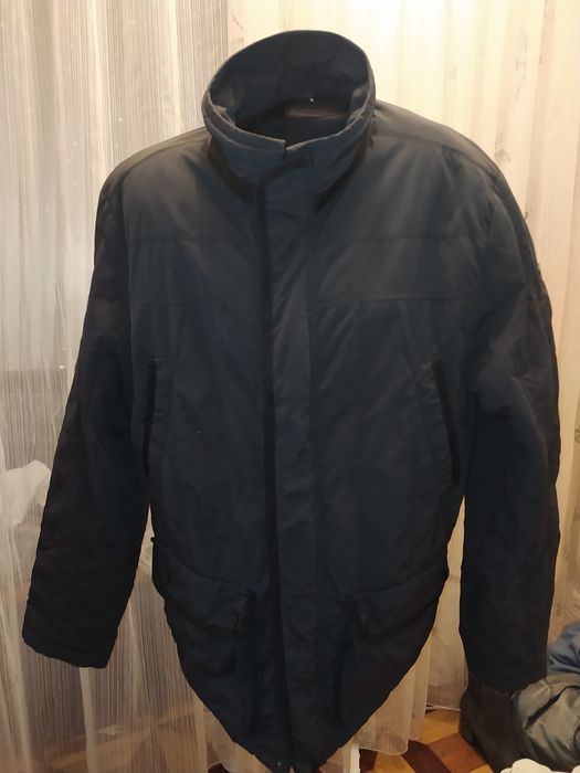 Продам мужскую демисезонные куртку большого размера56-58
