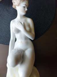 Hollohaza figurka porcelanowa
