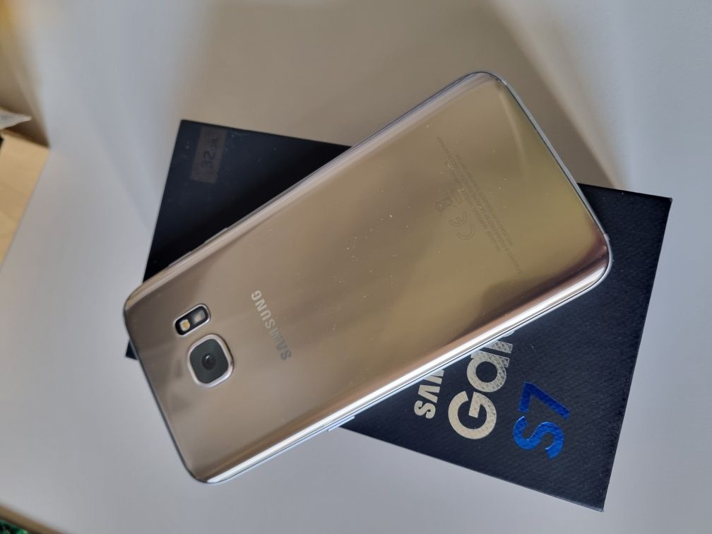 Samsung Galaxy s7 uszkodzony