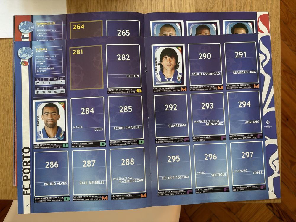 Cadernetas cromos Panini