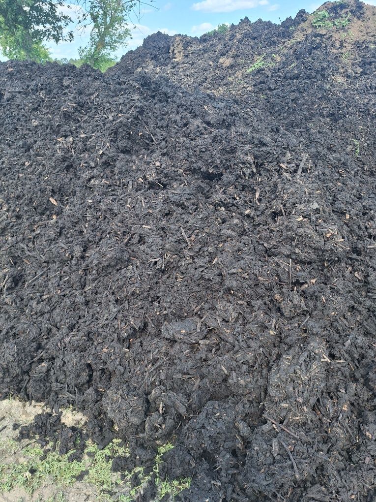 Nawóz organiczny, polepszacz glebowy, kompos, obornik