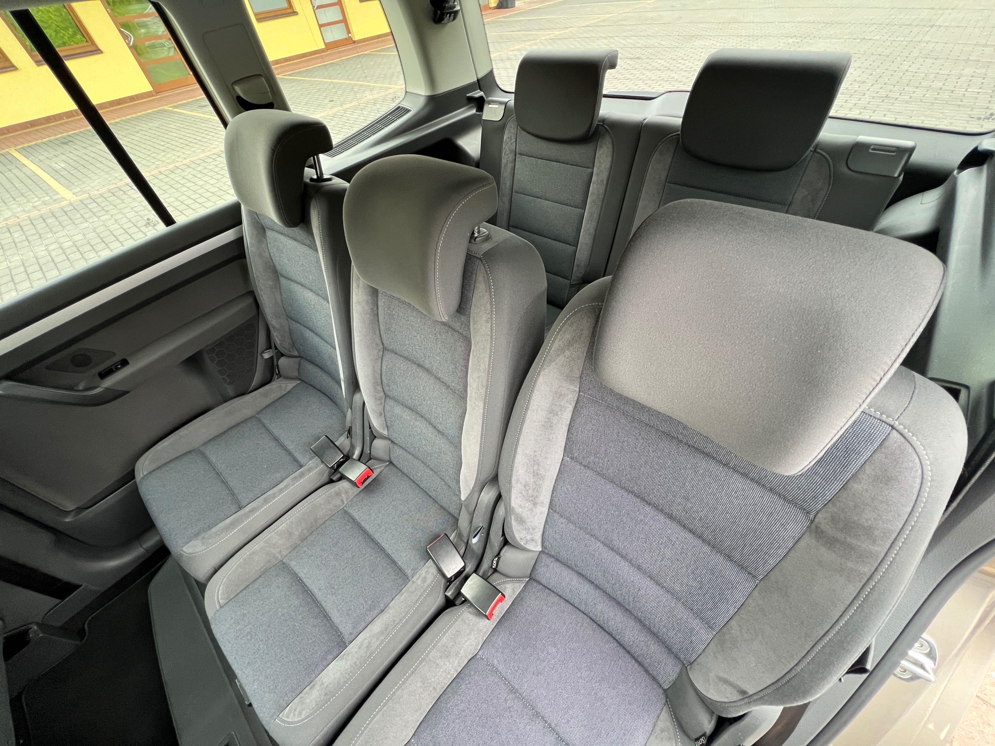 VW Touran 1.4 TSI 140 KM 2012 r 7 osób wersja Style 156 000 km