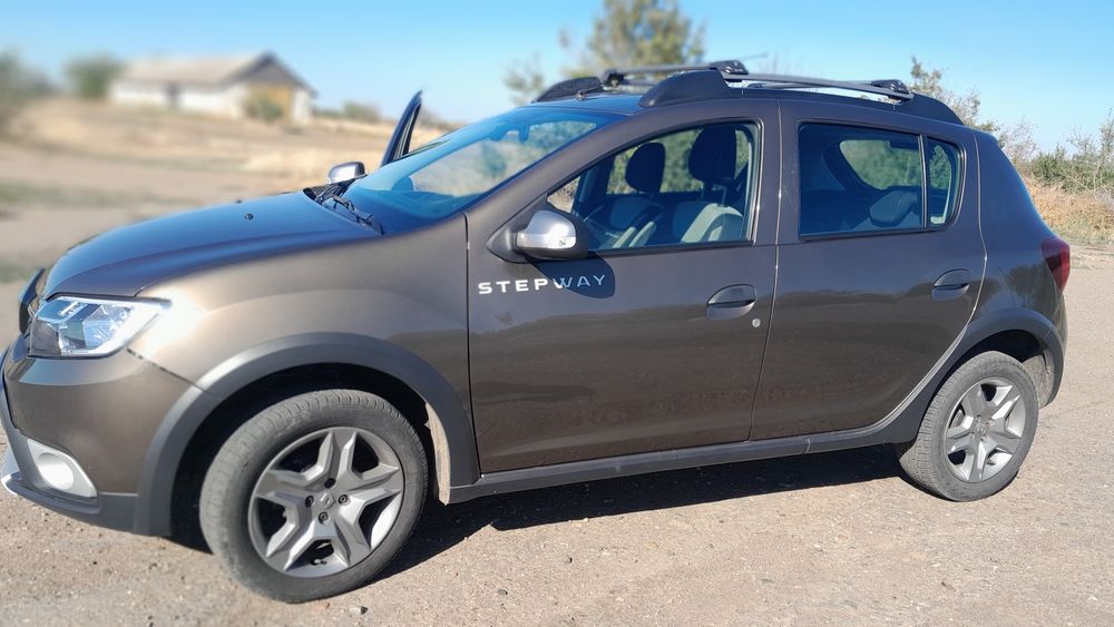 Рено Сандеро Renault Sandero