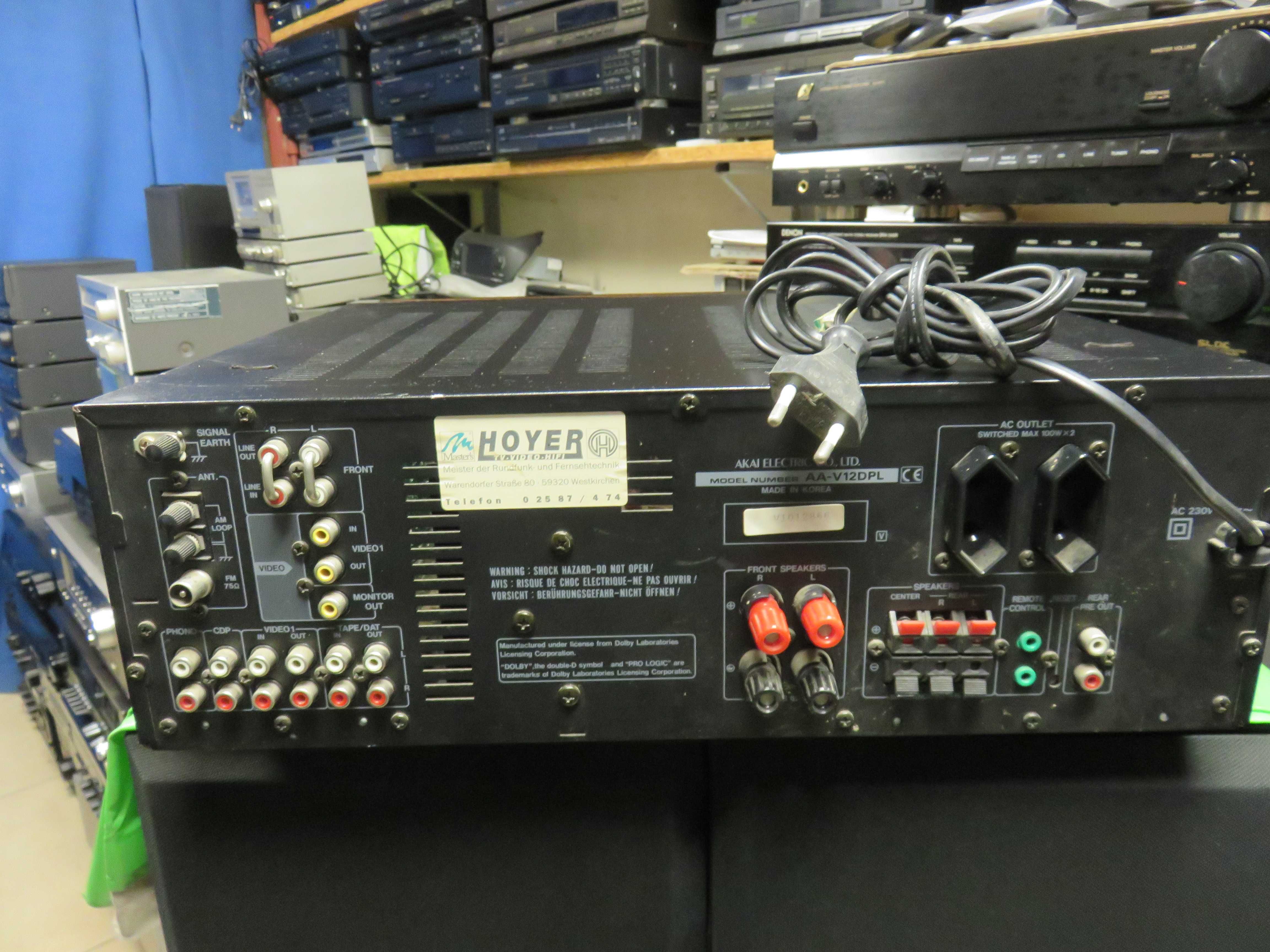 Amplituner AKAI AA-V12DPL