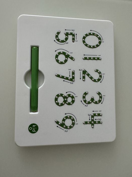 Игровой набор Kid O Магнитная доска для изучения цифр от 0 до 9