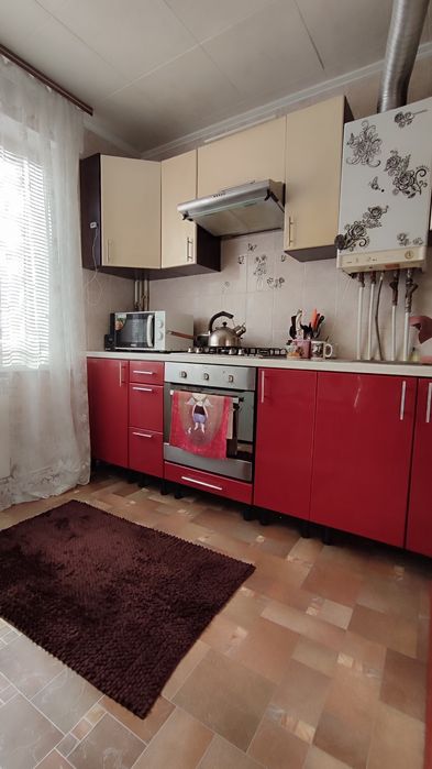 Продаж 3 кім кв з АО В.Петріва (Богунія)