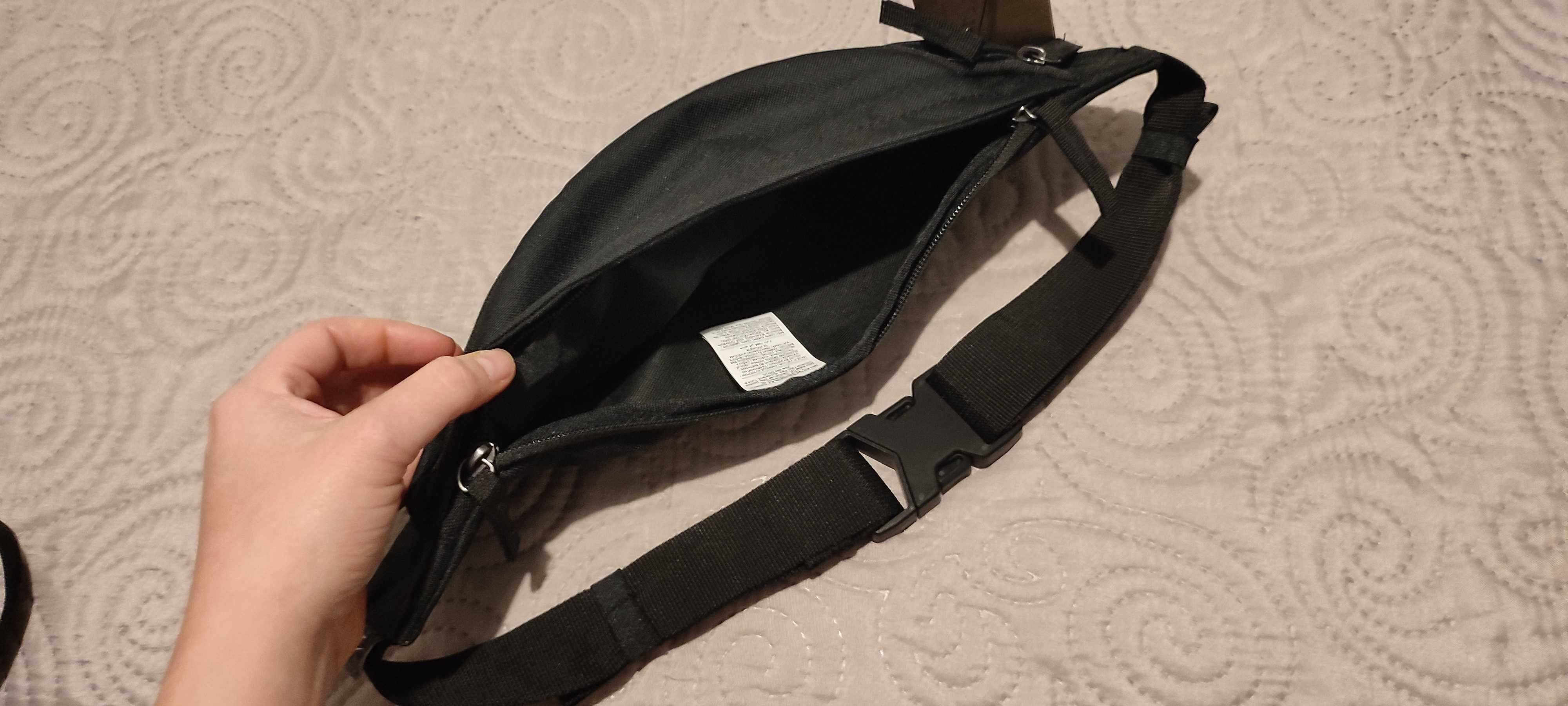 duża nerka unisex Nike Nowa