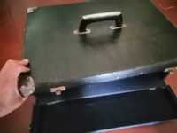 caixa para instrumento musical