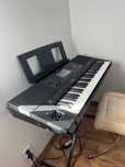 Yamaha PSR SX700