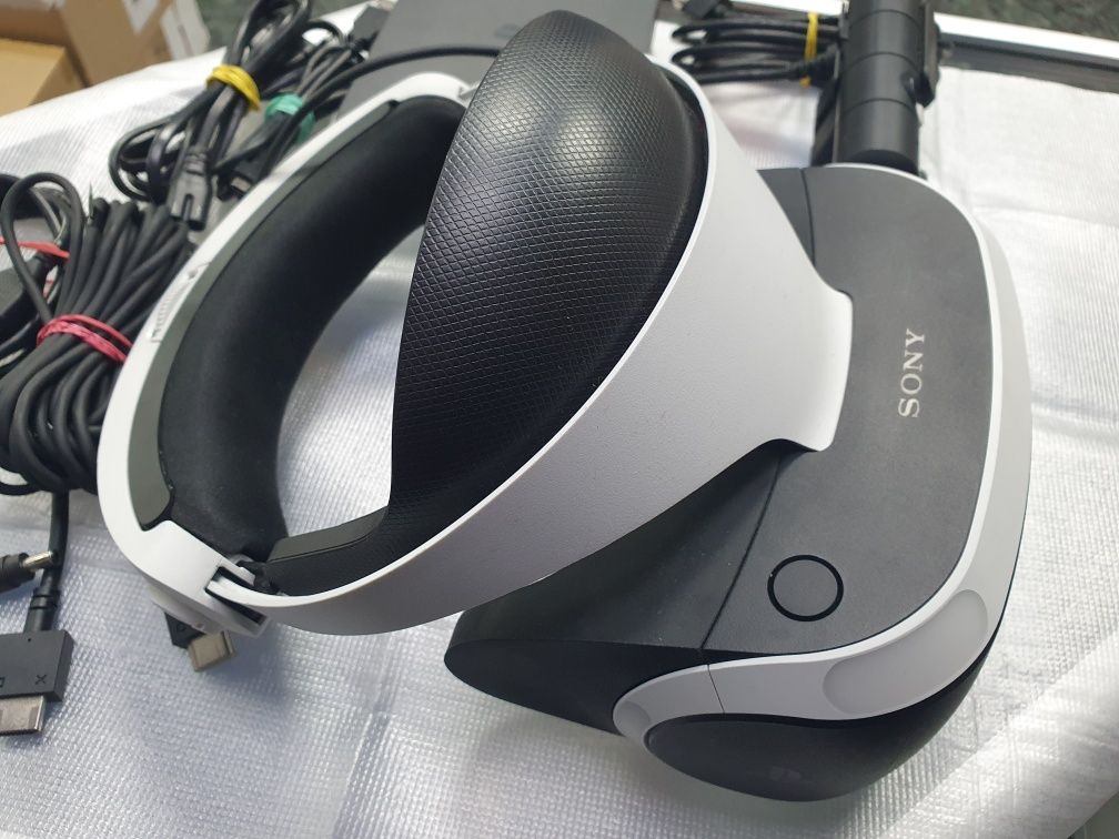 Гарнітура Play Station VR V2 для Sony PS4 (магазин)