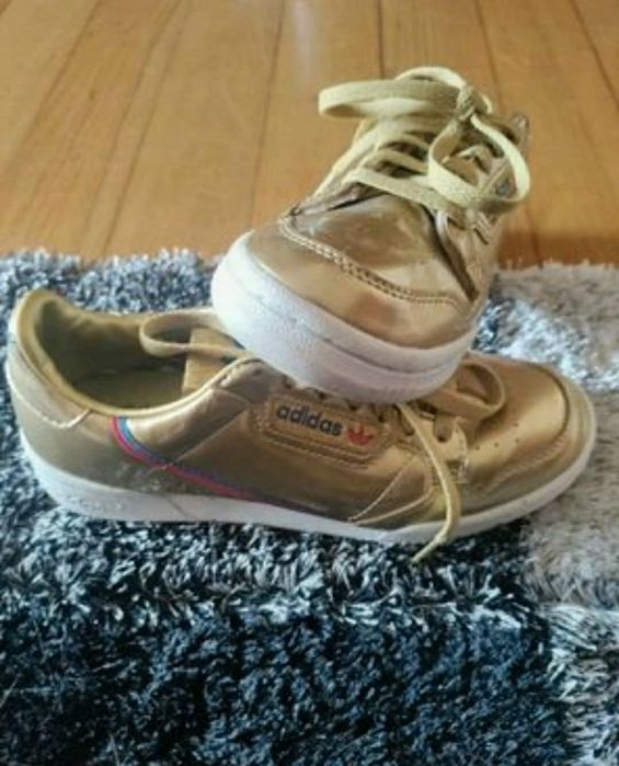 Sapatilhas Adidas Douradas