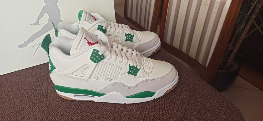 (r. Eur 45,5) Nike Jordan 4 Retro SB Pine Green DR5415,-103