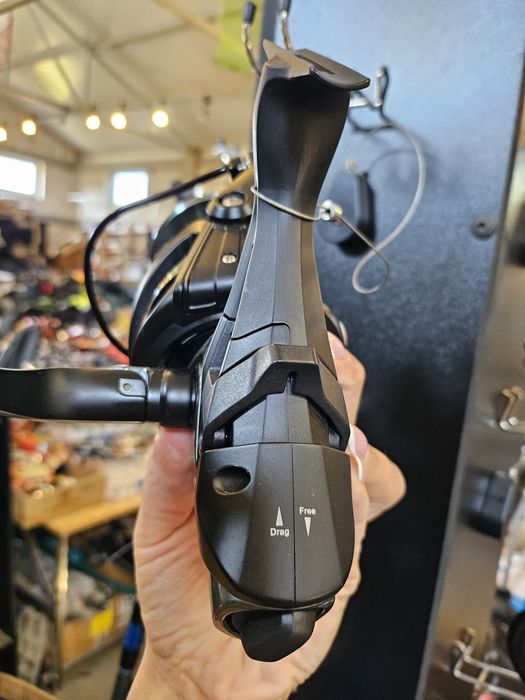 2 kolowrotki okuma aventa ab 10000 z wolnym biegiem