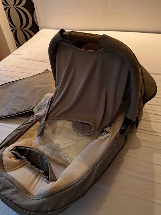 Gondola do wózka Nuna.