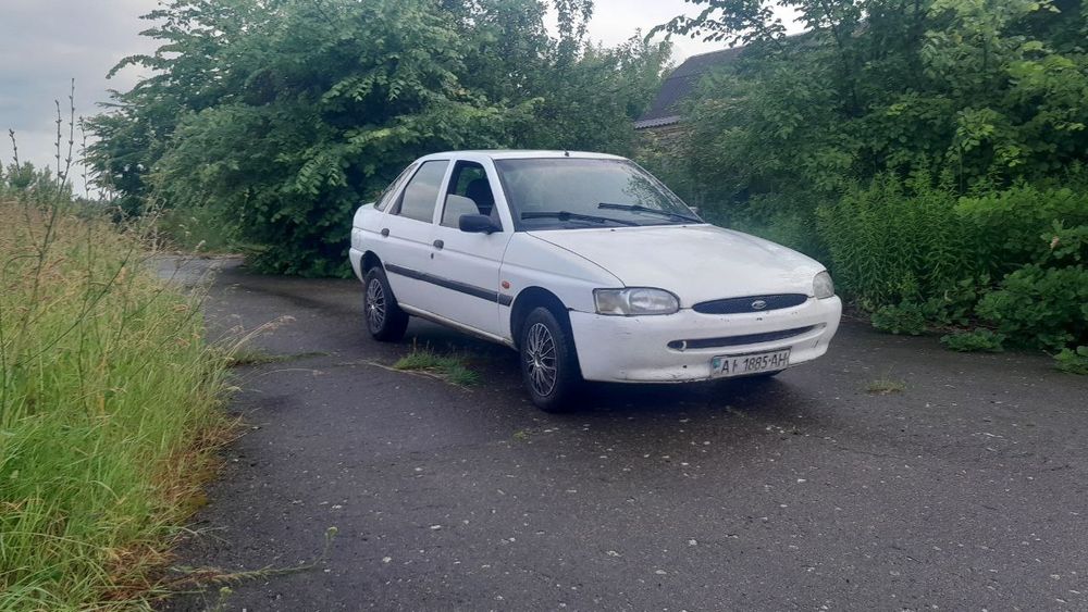 Продам  Ford Escort