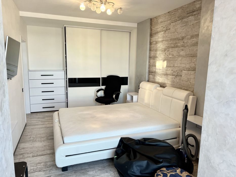 Оренда 3 кім з дизайнремонтом біля Епіцентру Арсену Стуса р-н Каскад