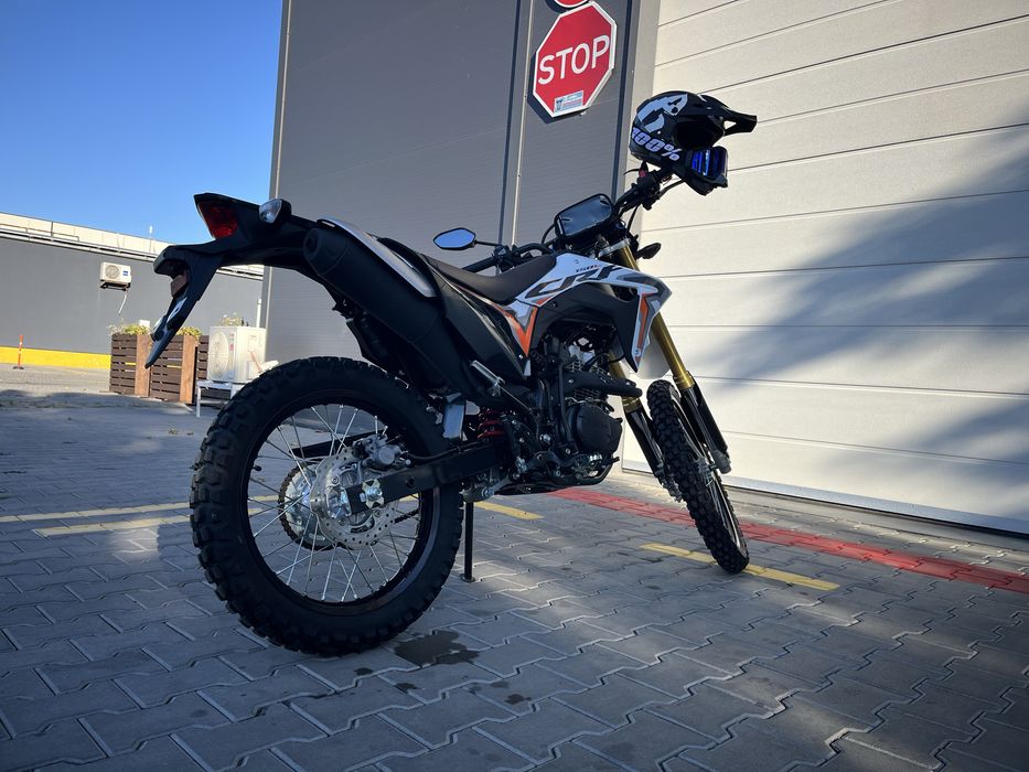 Продам мотоцыкл Honda CRF150