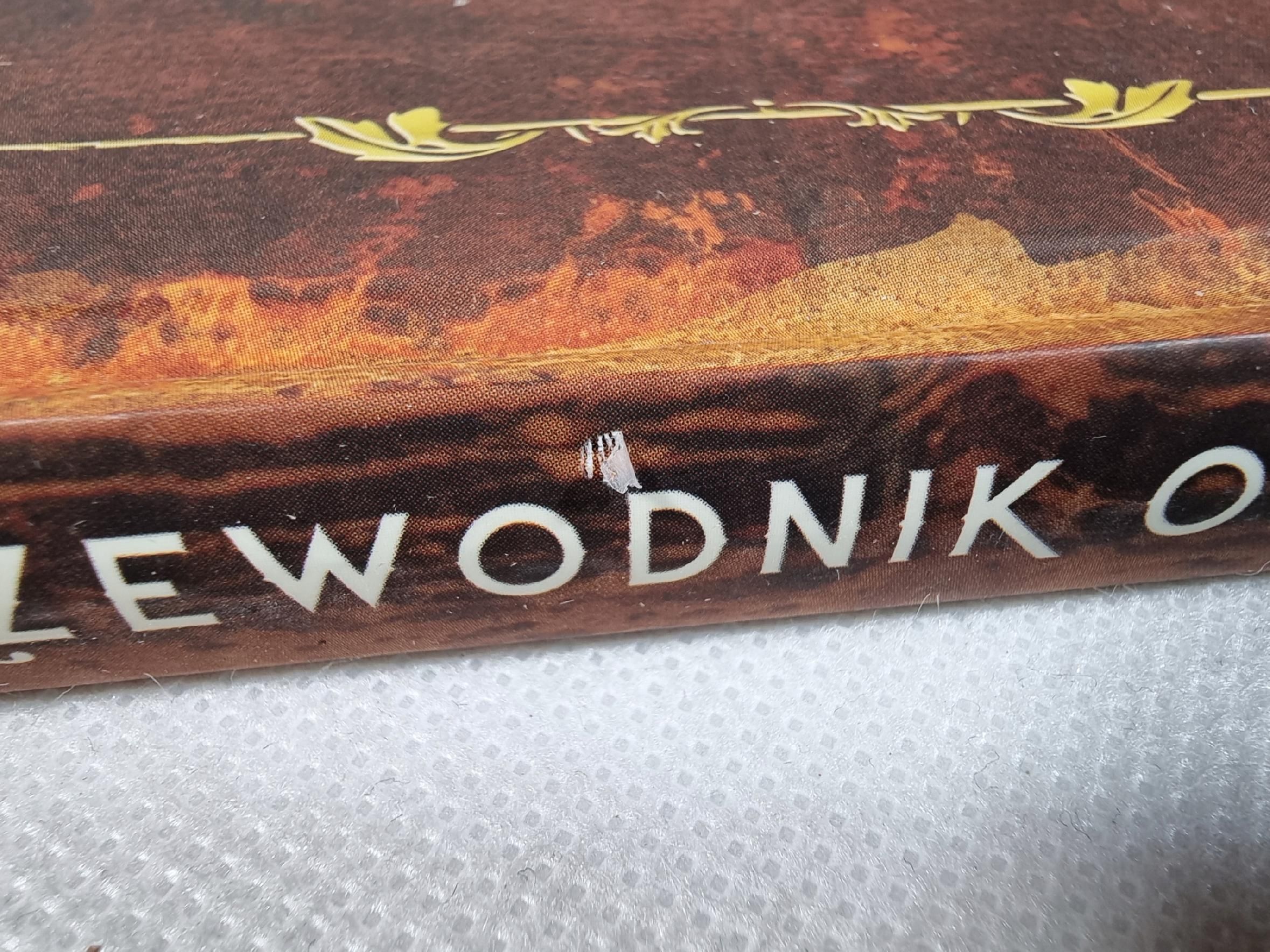 Baśniobór - Przewodnik Opiekuna / Brandon Mull