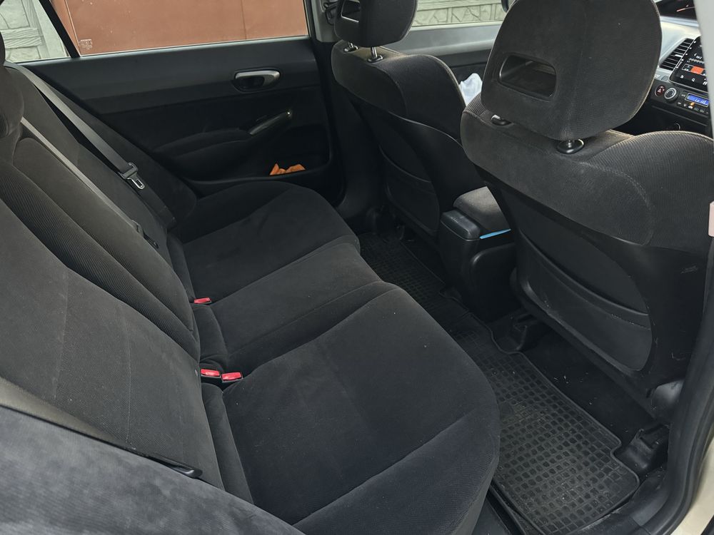 Продам Honda Civic 4d
