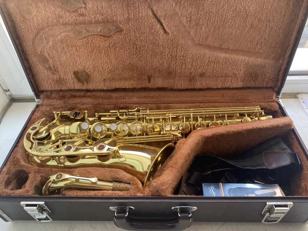 Саксофон альт YAMAHA 32