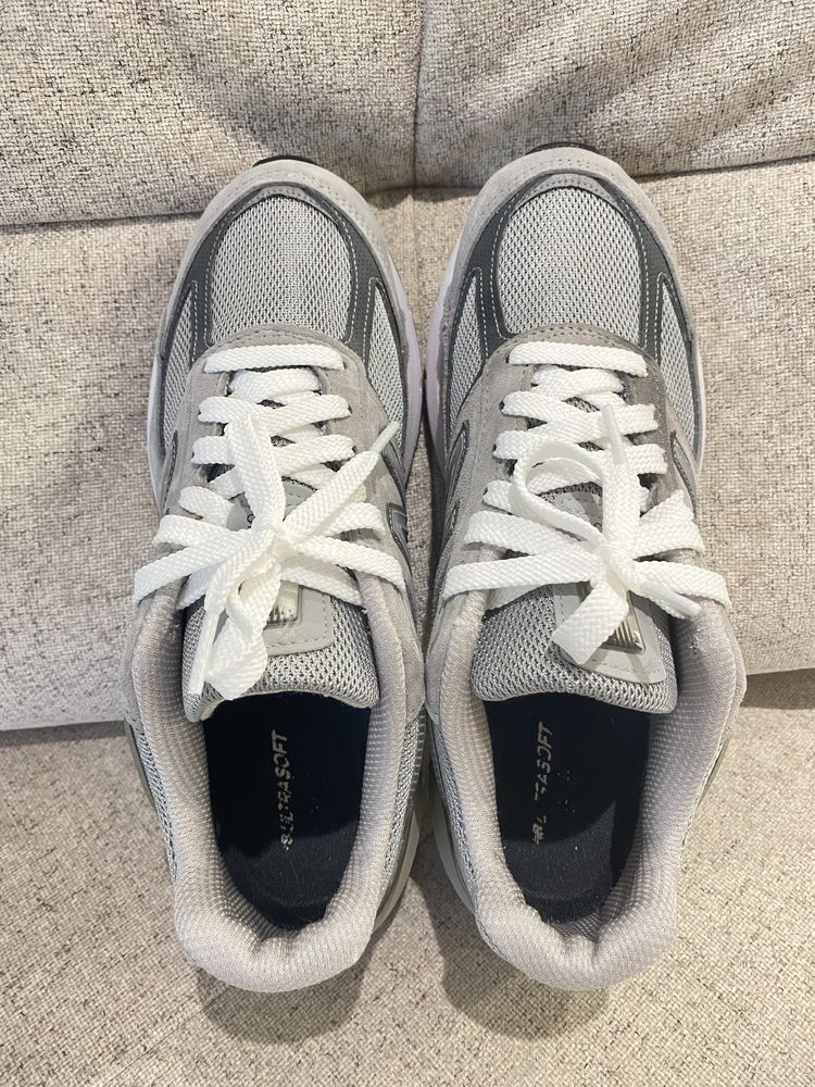 New Balance 990 v5 оригінал