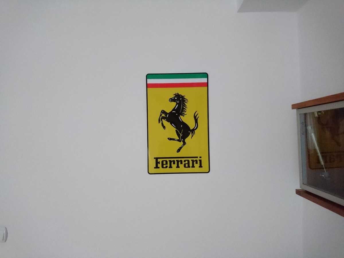 Ferrari logo na ścianę prezent dla męża chłopaka do garażu