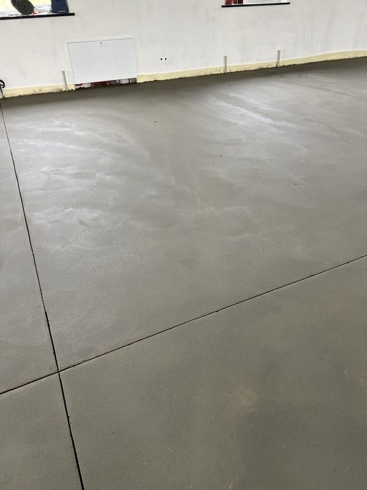 Полусуха стяжка підлоги