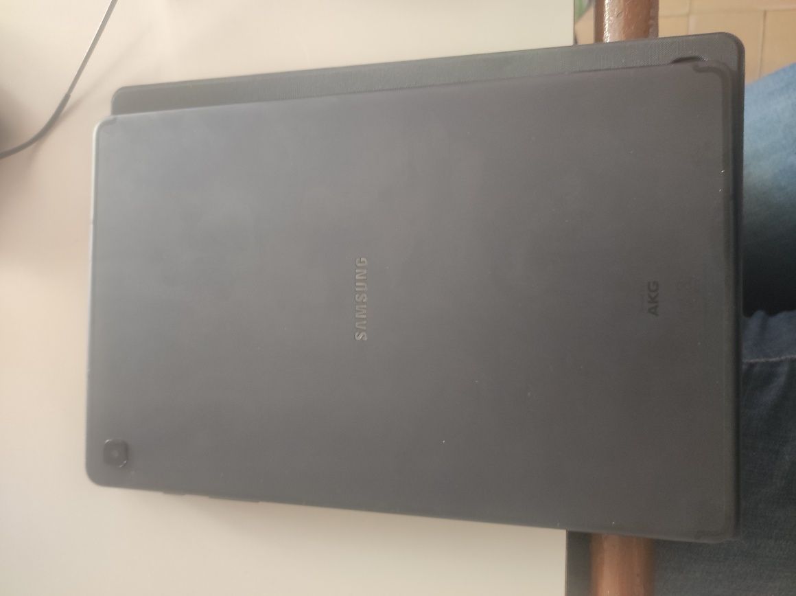 Samsung tab s6 lite + caneta + capa original Samsung+teclado dobrável