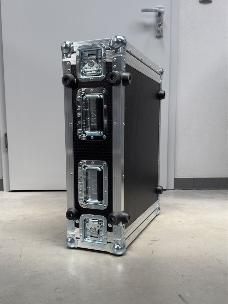 Rack 19”4U na wzmaciacze mocy