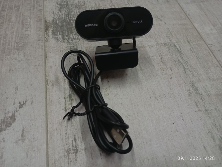 Веб-камера  FULL HD 1920/1080