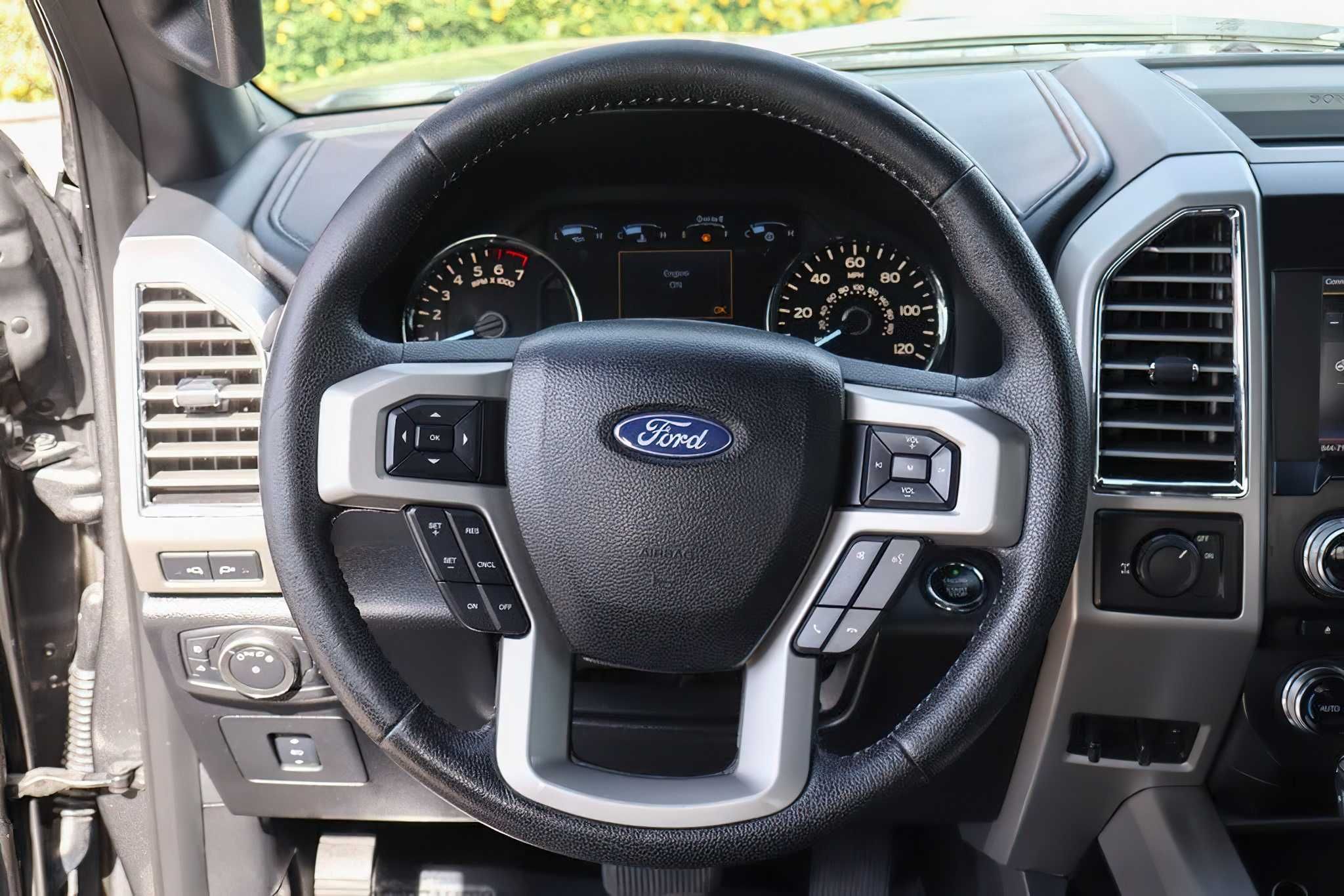 2015 Ford F-150 Lariat SuperCrew