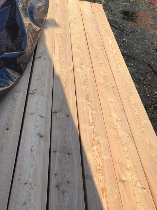 Deska tarasowa Modrzew Syberyjski ryflowana/gładka