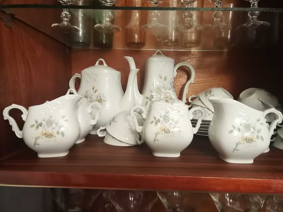 Serviço de jantar, café e chá Vista Alegre