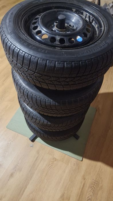 Koła zimowe  4x100 175/65 R14 honda jazz, nissan, opel, vw