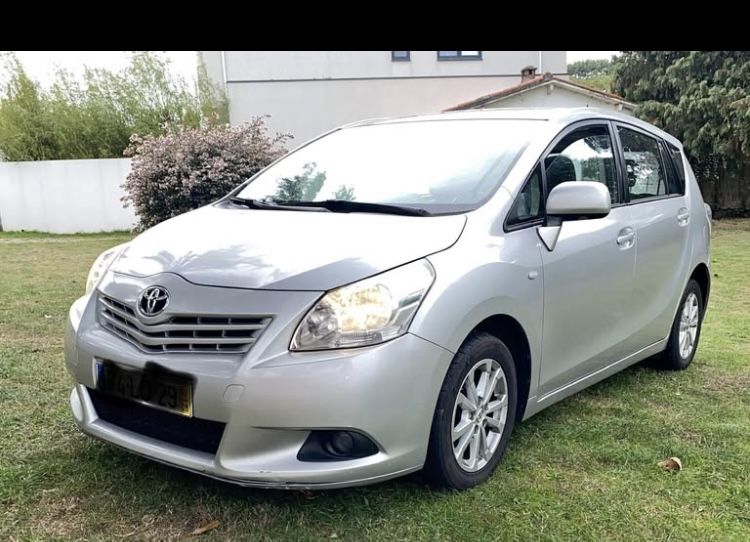 Toyota verso 7 lugares