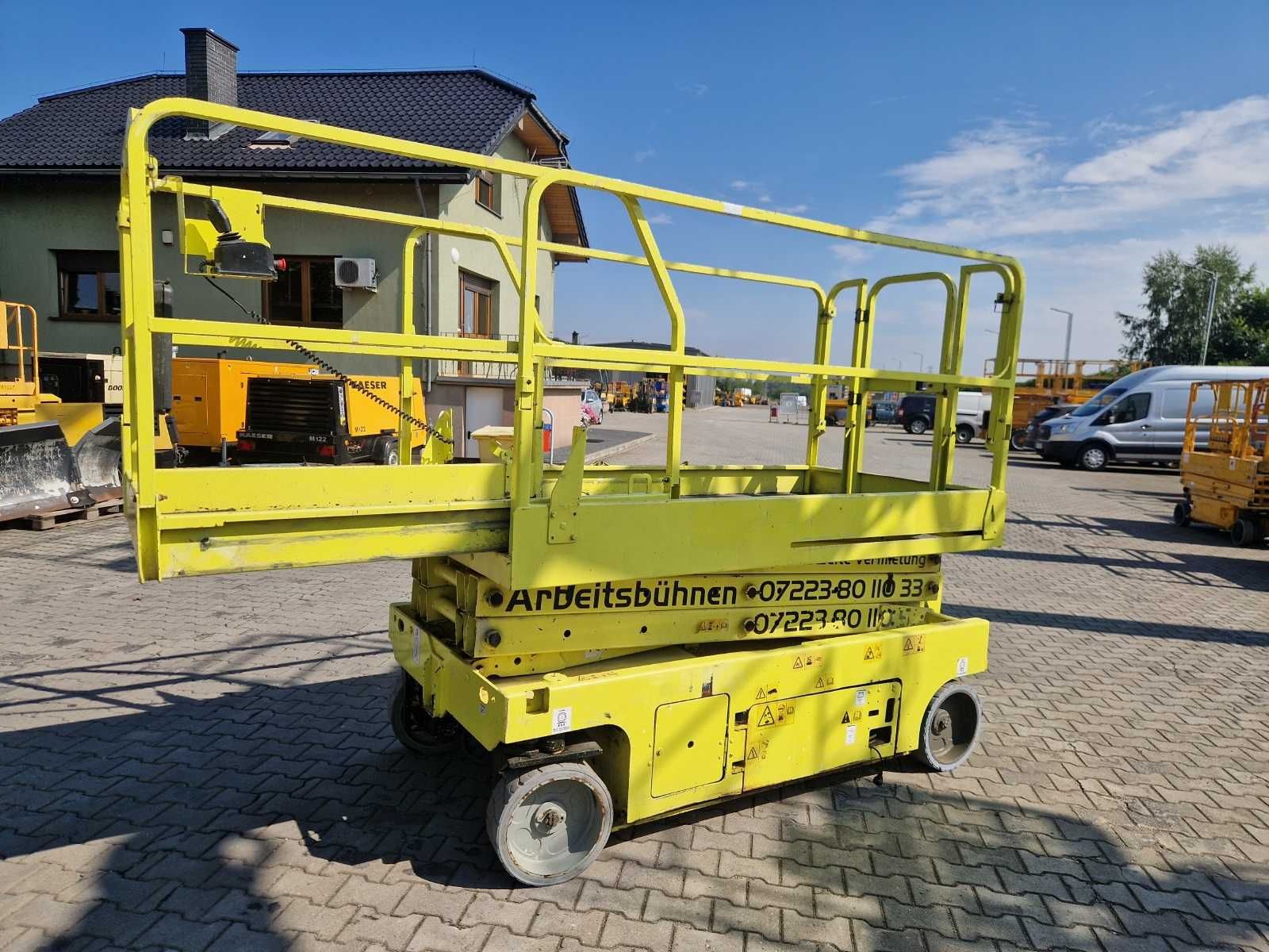 Elektryczny podnośnik nożycowy Genie GS 2046 rok 2007
