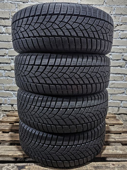 Зимові 205/55r16 GoodYear | 8mm | Germany | 2020 | Преміум шини/Ідеал