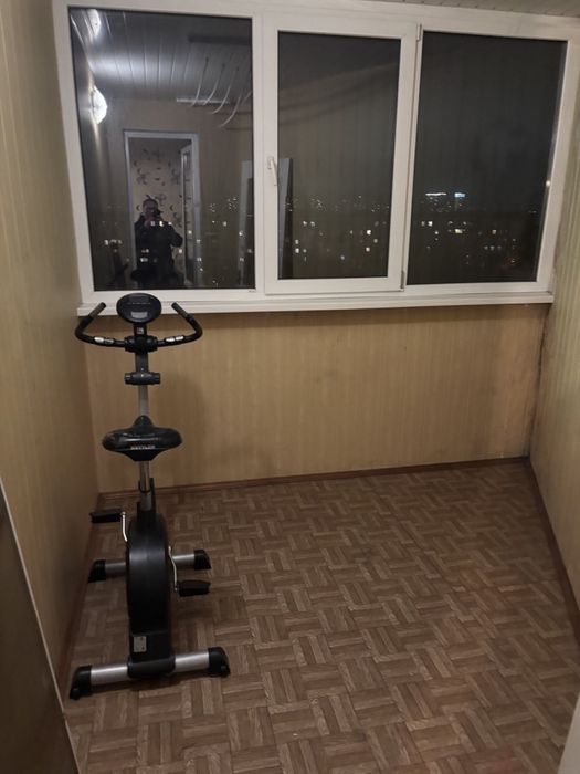 Якуба коласа 13, 3к раздельная, М.Святошин 15мин.