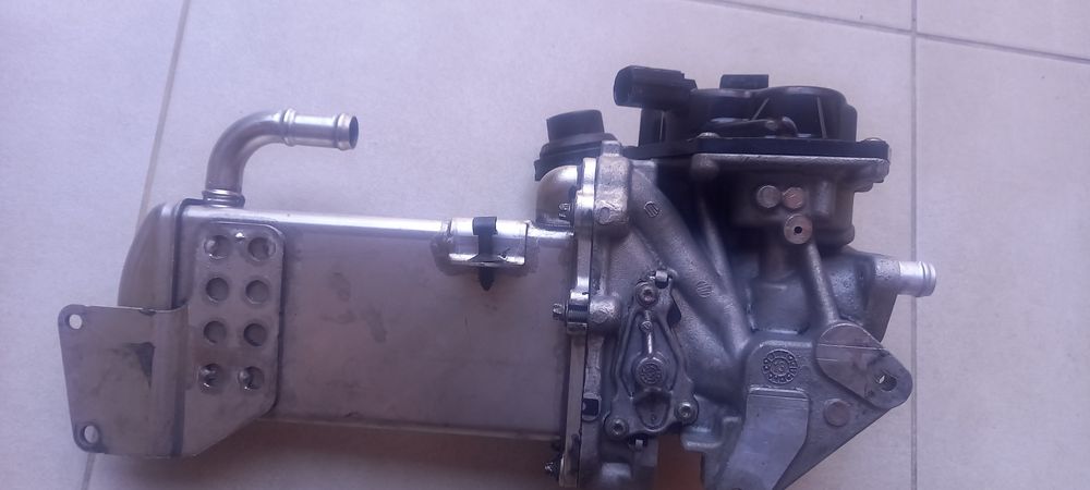 Клапан ЕГР Ауді EGR AUDI 2.0tdi