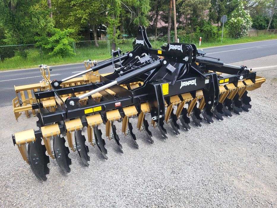 brona talerzowa hydrauliczna JANPOL SHREK 4m 560 talerz daszek 600