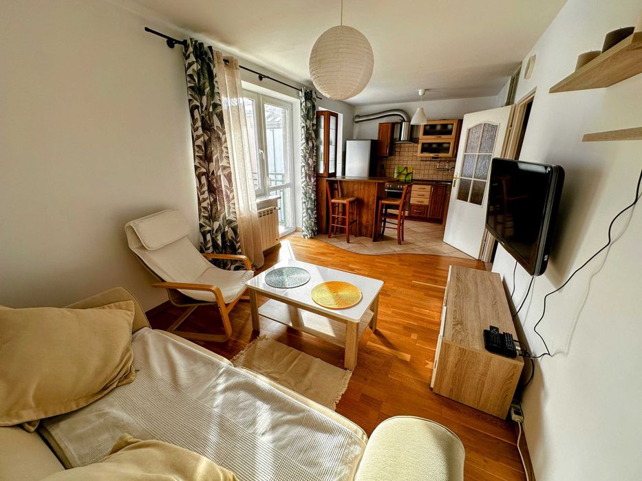 Szukasz przytulnego, jasnego mieszkania dla siebie lub we dwoje?