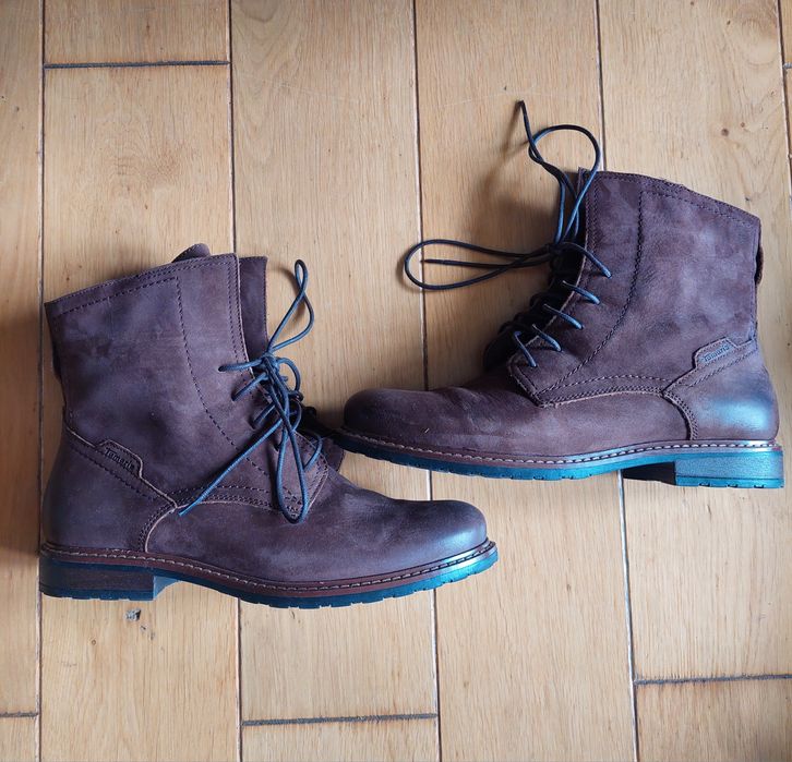 Botki Tamaris skóra naturalna nubuk
Rozmiar 40