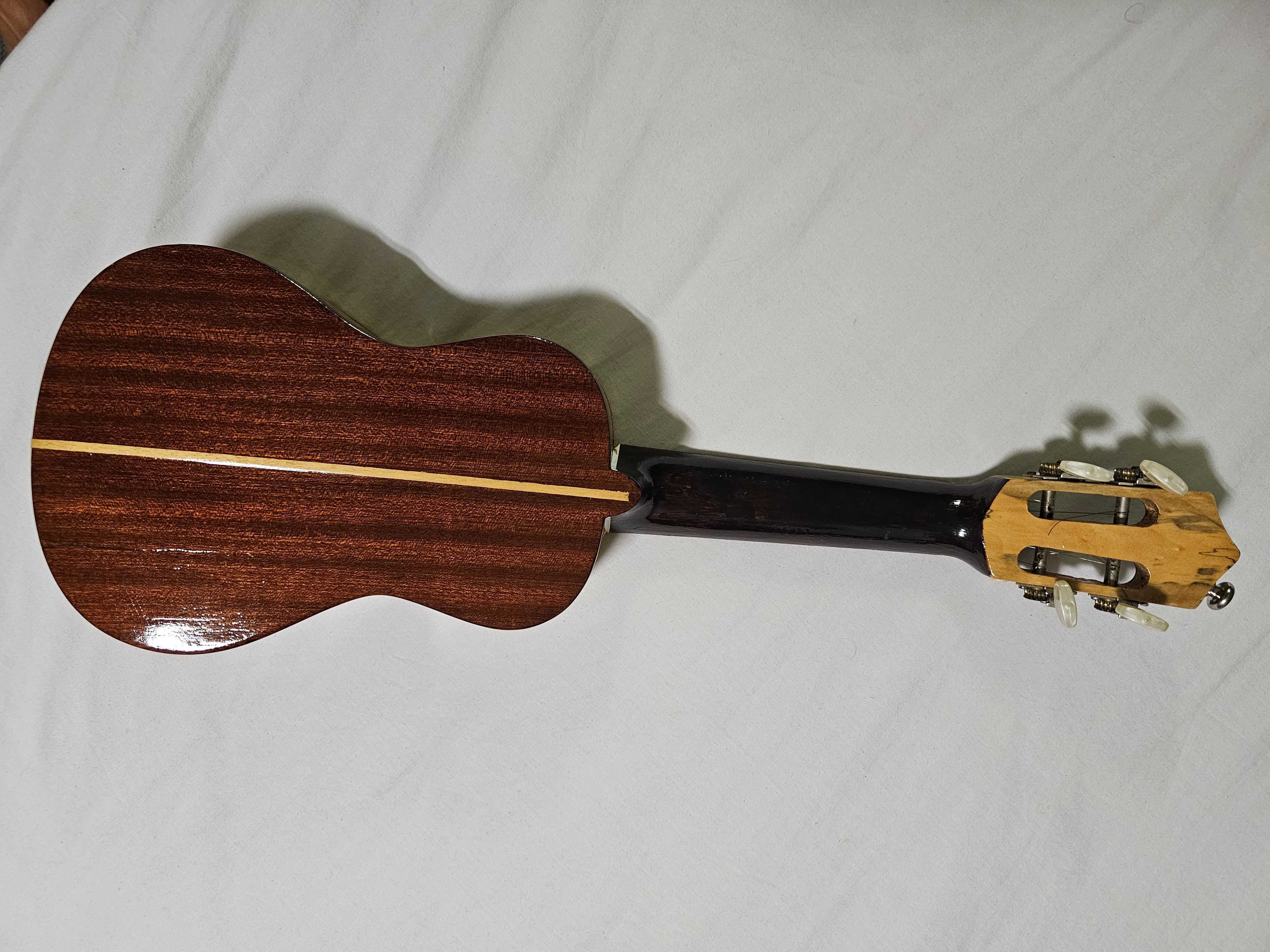 Cavaquinho Minhoto de 4 cordas