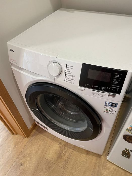 Lava roupa AEG 10KG